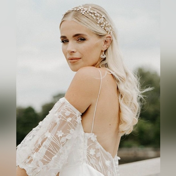 Hand Crafted Accessories - Bridal Hair Vine Babys Breath Headpiece Accessory Handmade NWOT!